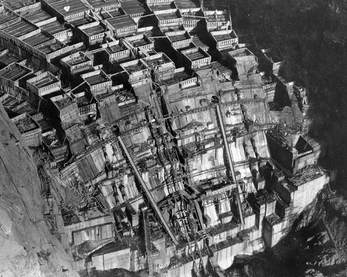 Hoover Dam Construction
