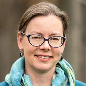 Julie Lundquist